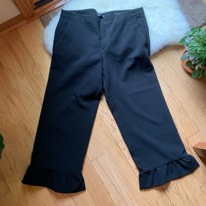 Logan crop ruffle pants